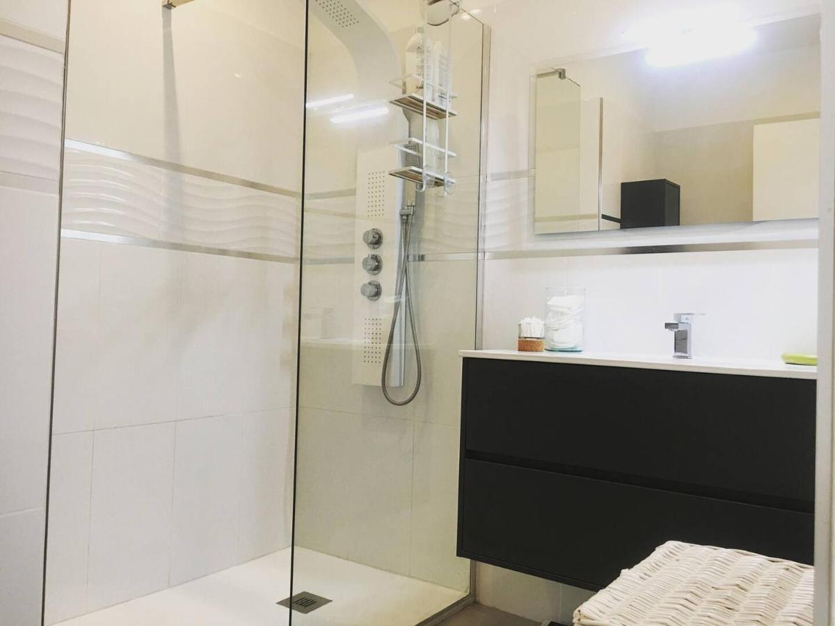 Azur Appart 4 Pers - Parking - Terrasse - 10Min Du Centre Cassis Zewnętrze zdjęcie